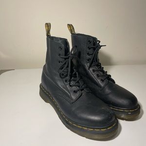 DR. MARTENS 1460 WOMEN'S PASCAL VIRGINIA LEATHER BOOTS